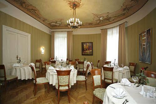 Ostoya Palace 4* Kraków