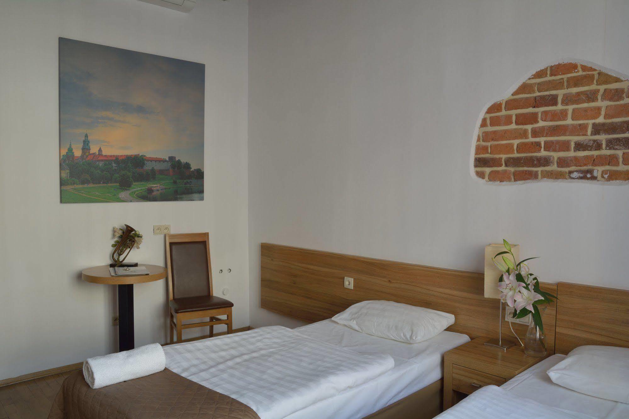 Aparthotel Pergamin 3*