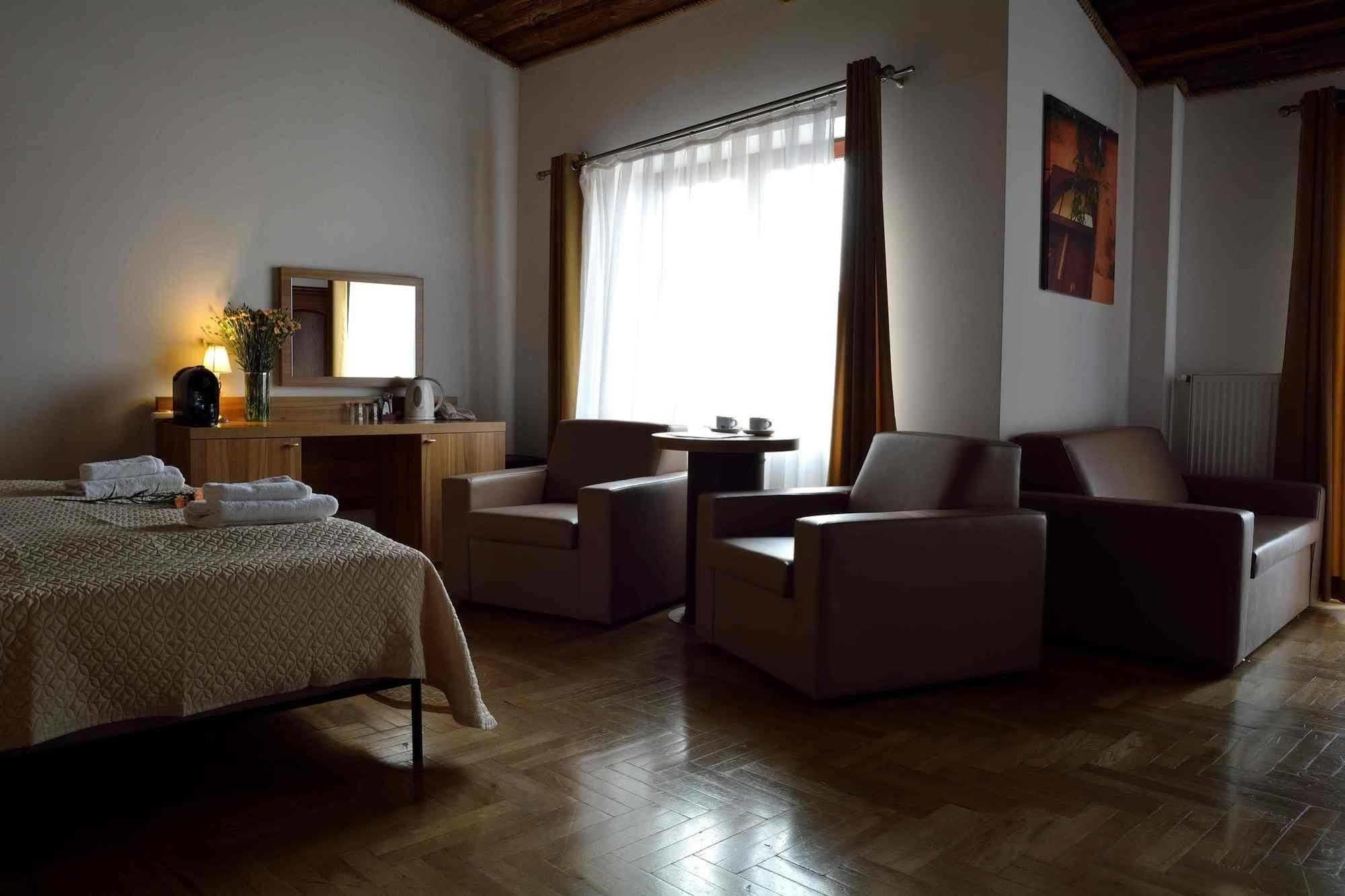 Pergamin 3* Krakow