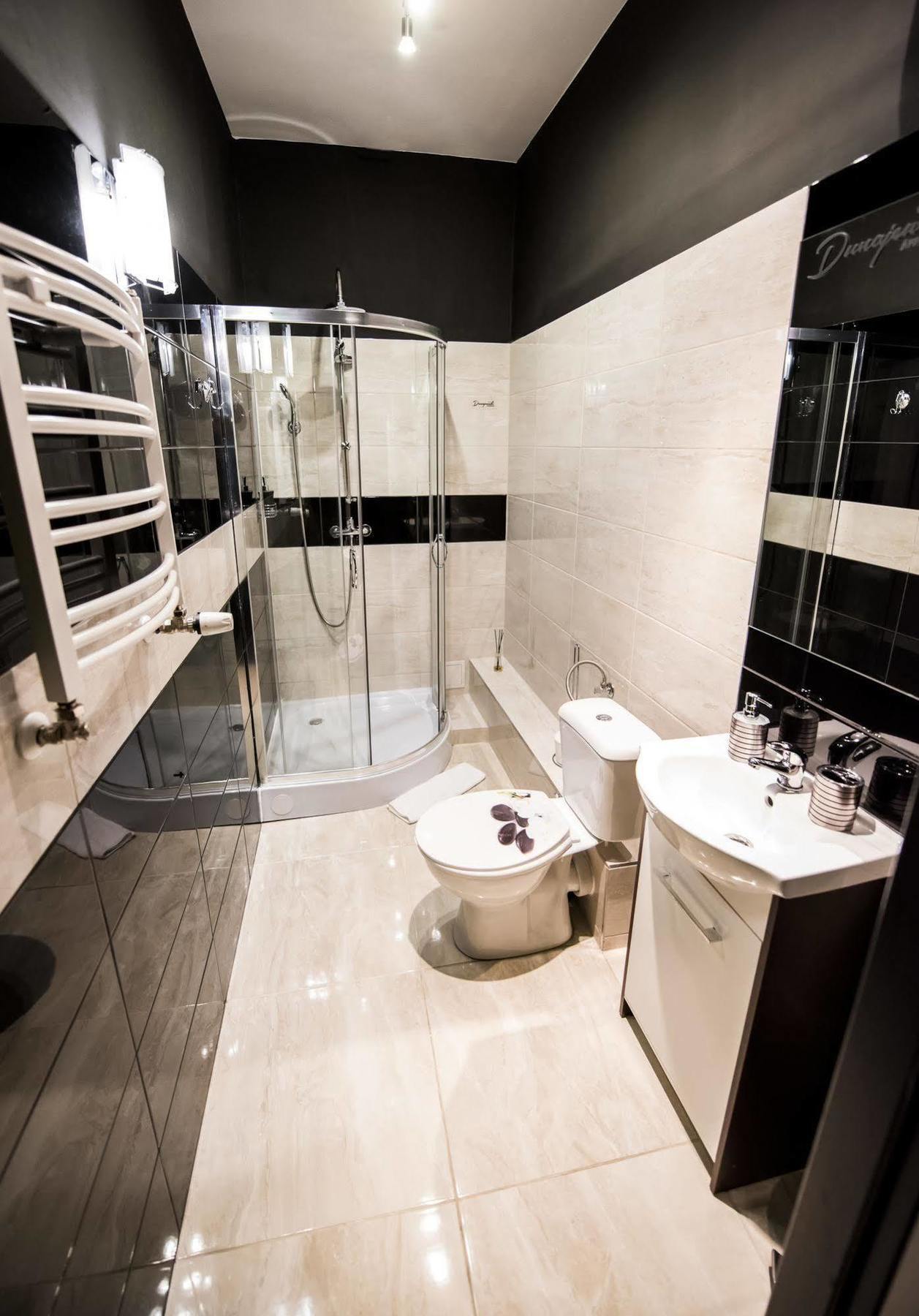 Z Jacuzzi Rynek Aparthotel Krakow