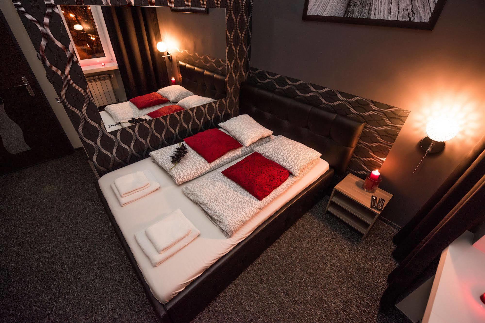 Z Jacuzzi Rynek Aparthotel 3*