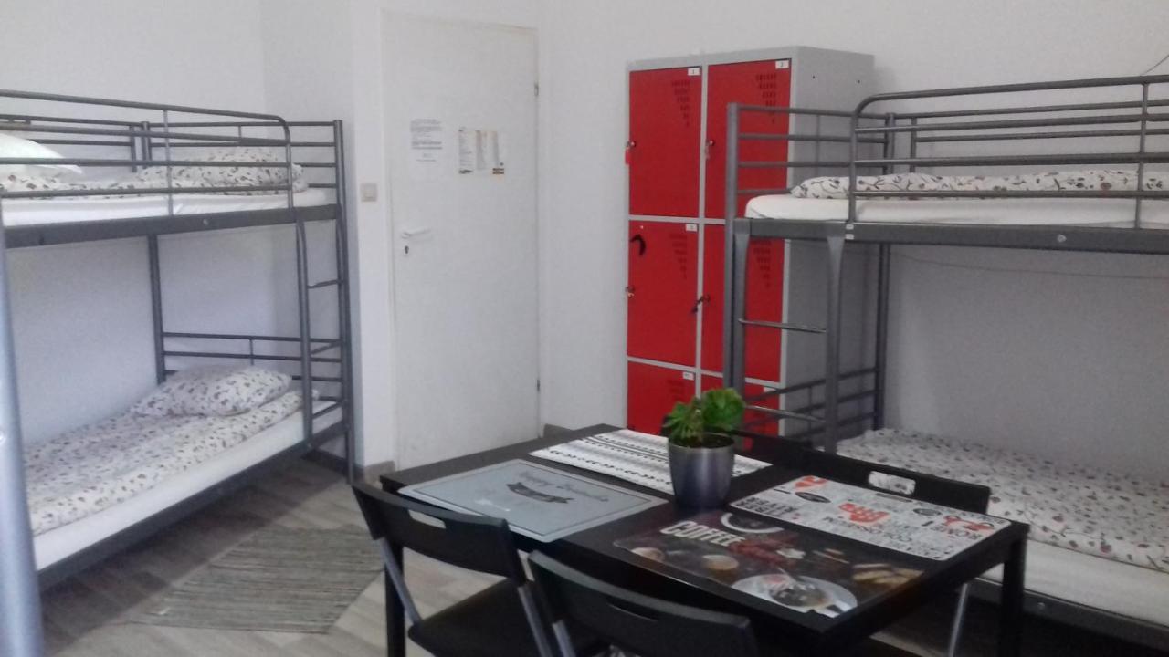 Art Hostel *