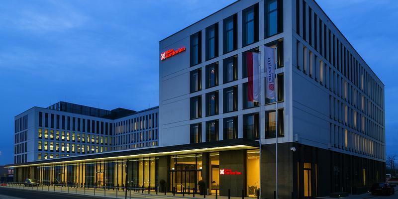 Hotel Hilton Garden Airport
