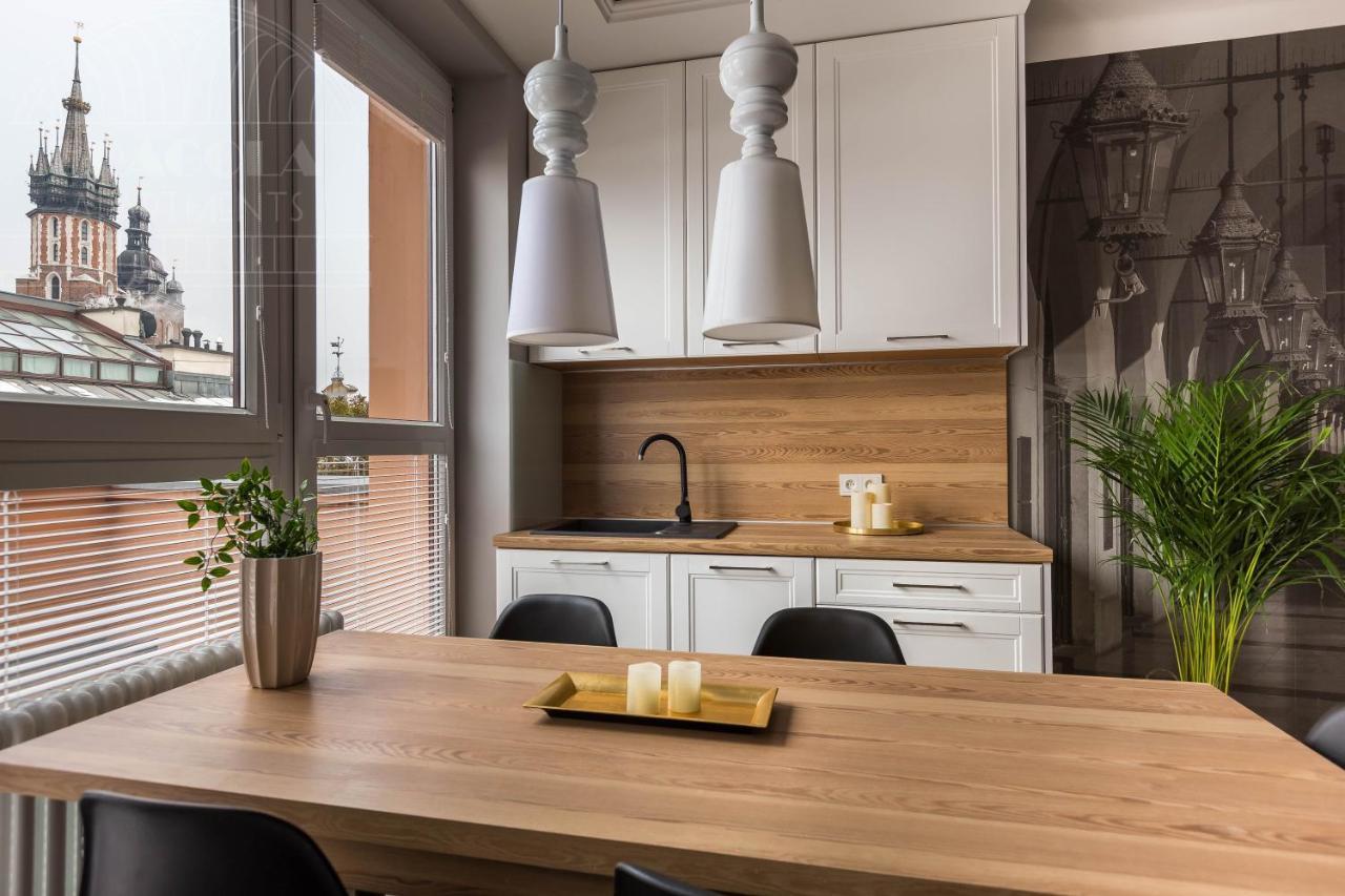 Apartment Feniks Fragola Main Square Krakau