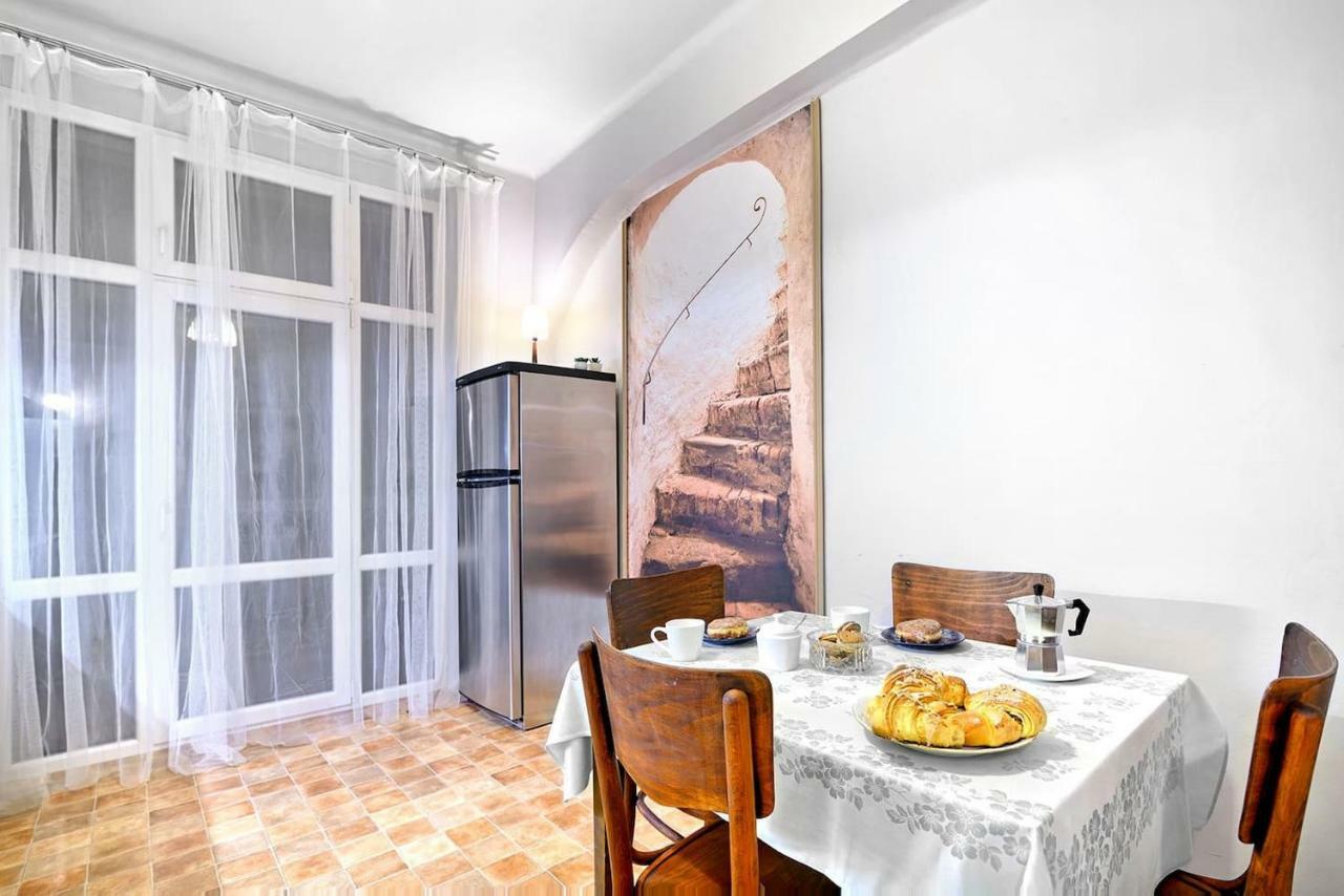 Apartament Luxury Retro Apartment, Center, Wifi *