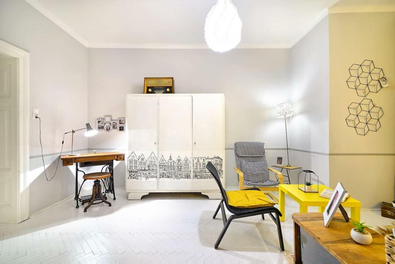 Luxury Retro Apartment, Center, Wifi Apartament *
