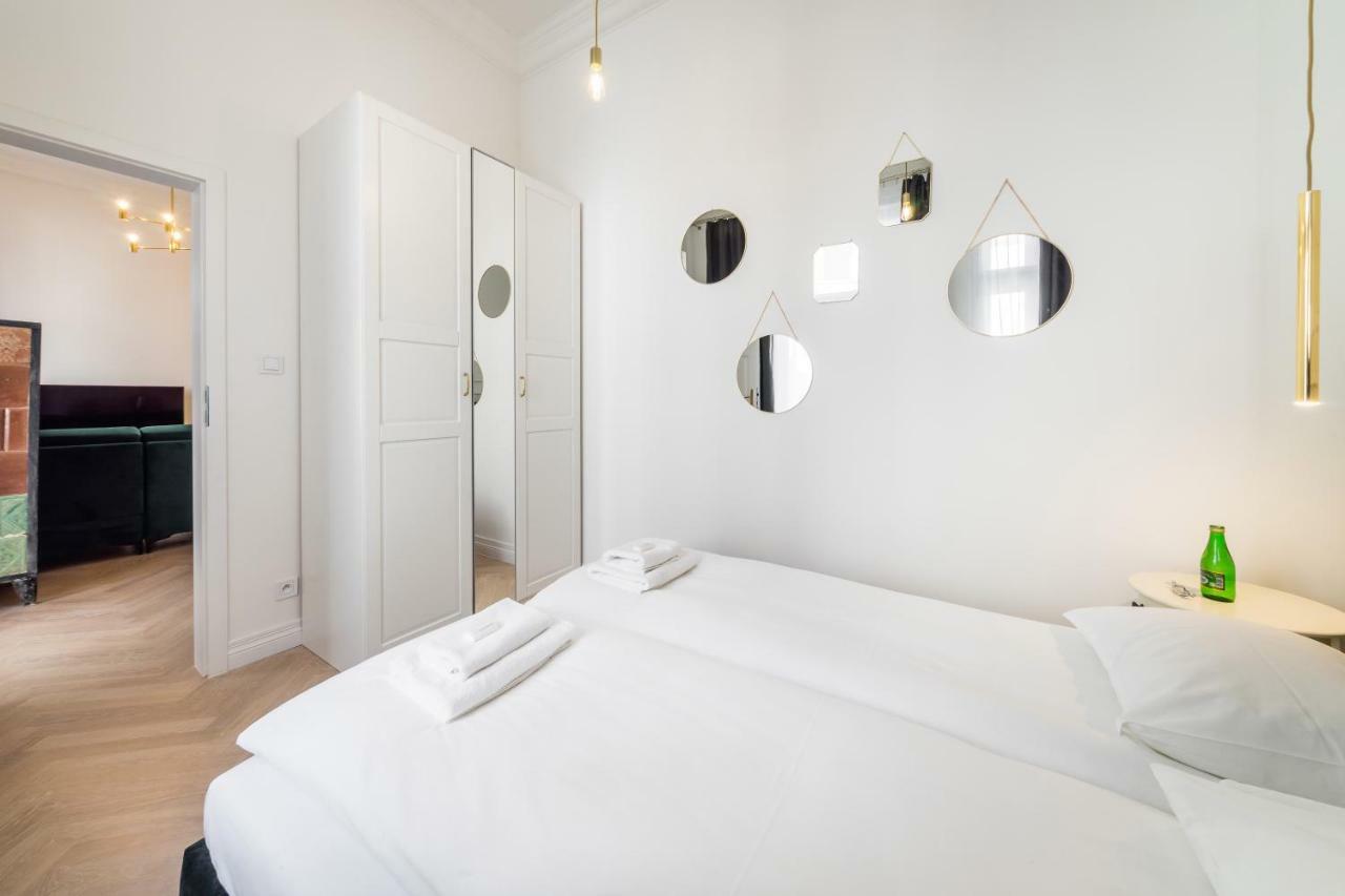 Deluxe Old Town Sw. Krzyza Wawelofts Appartement *