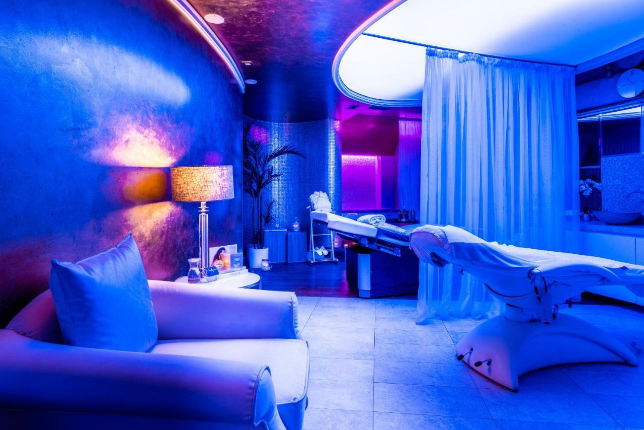 A11 & Spa Dermique * Krakow