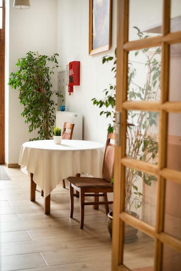 Aparthostel Green Albergue *