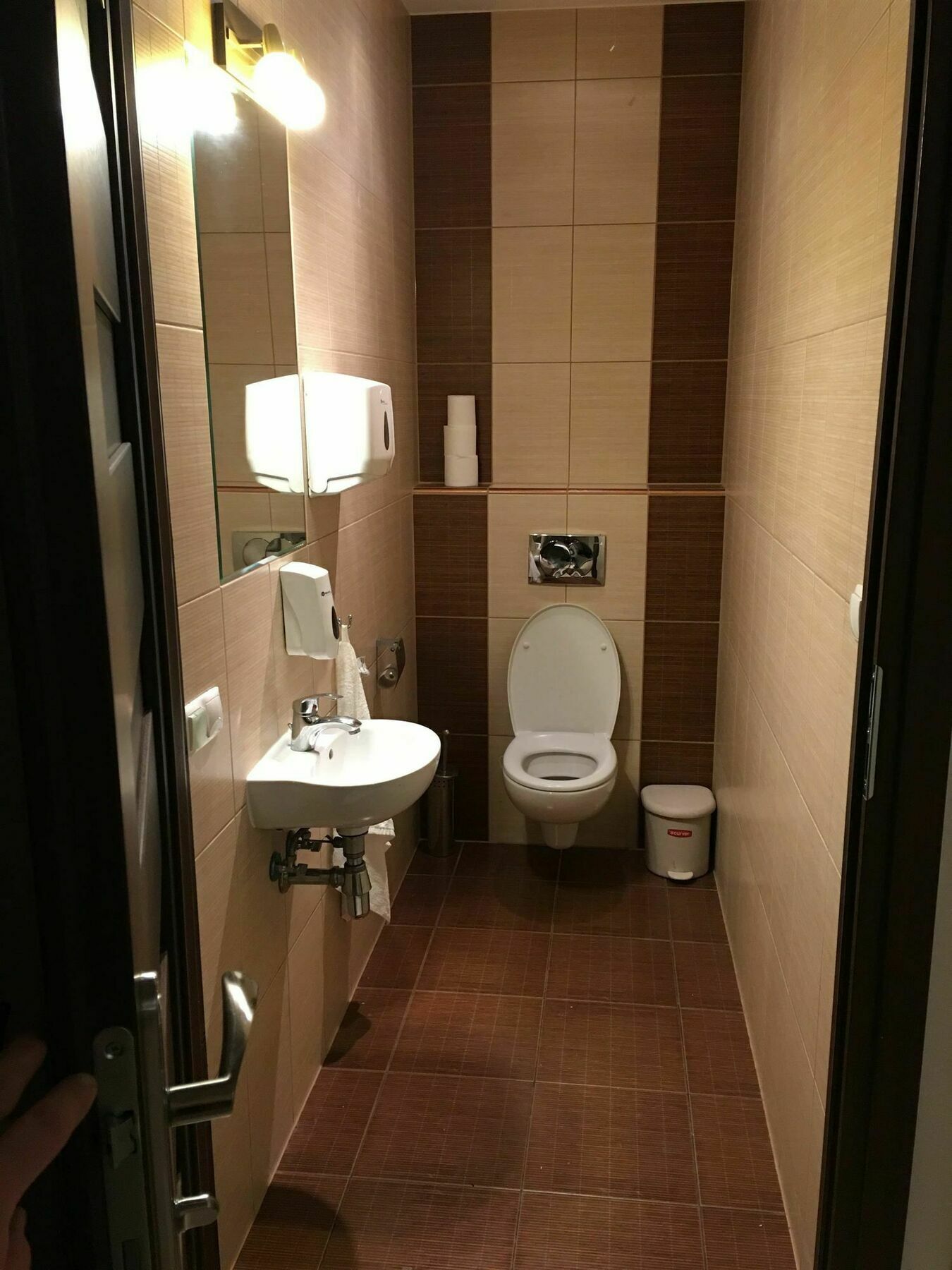 Ametyst Hostel *