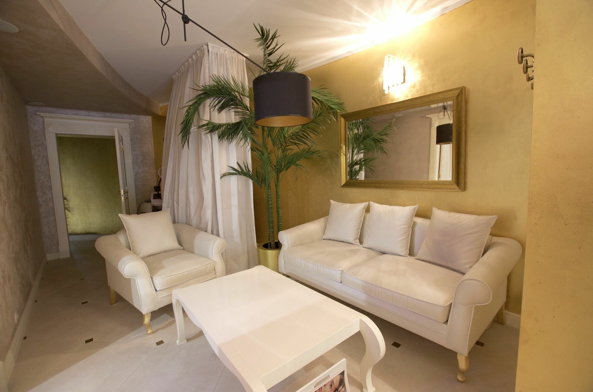 A11 & Spa Dermique Krakow