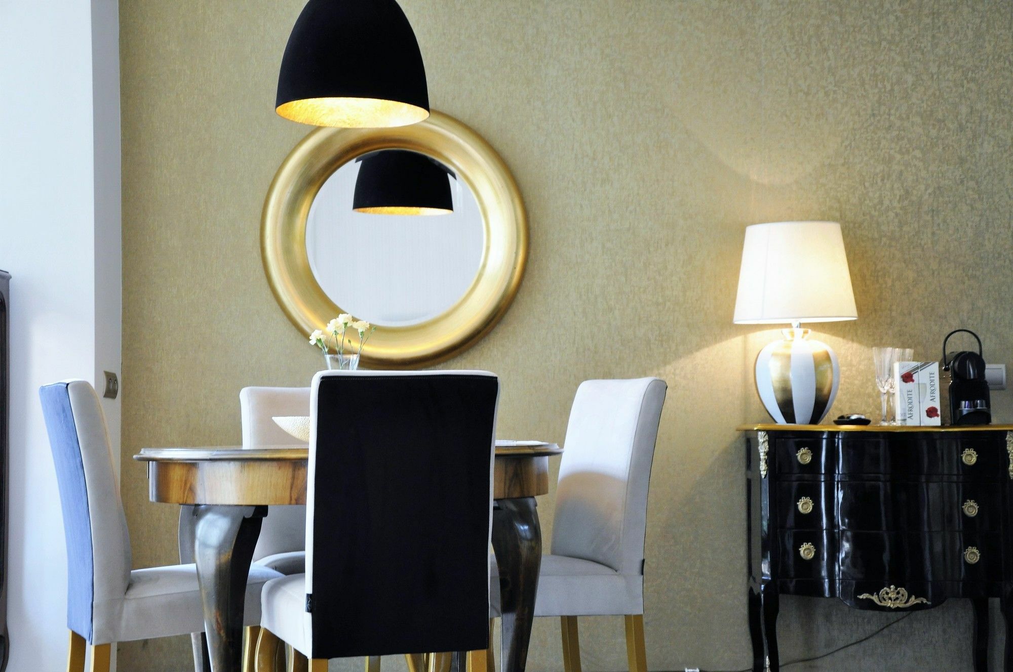 Mondrian Luxury & Old Town Aparthotel Krakow