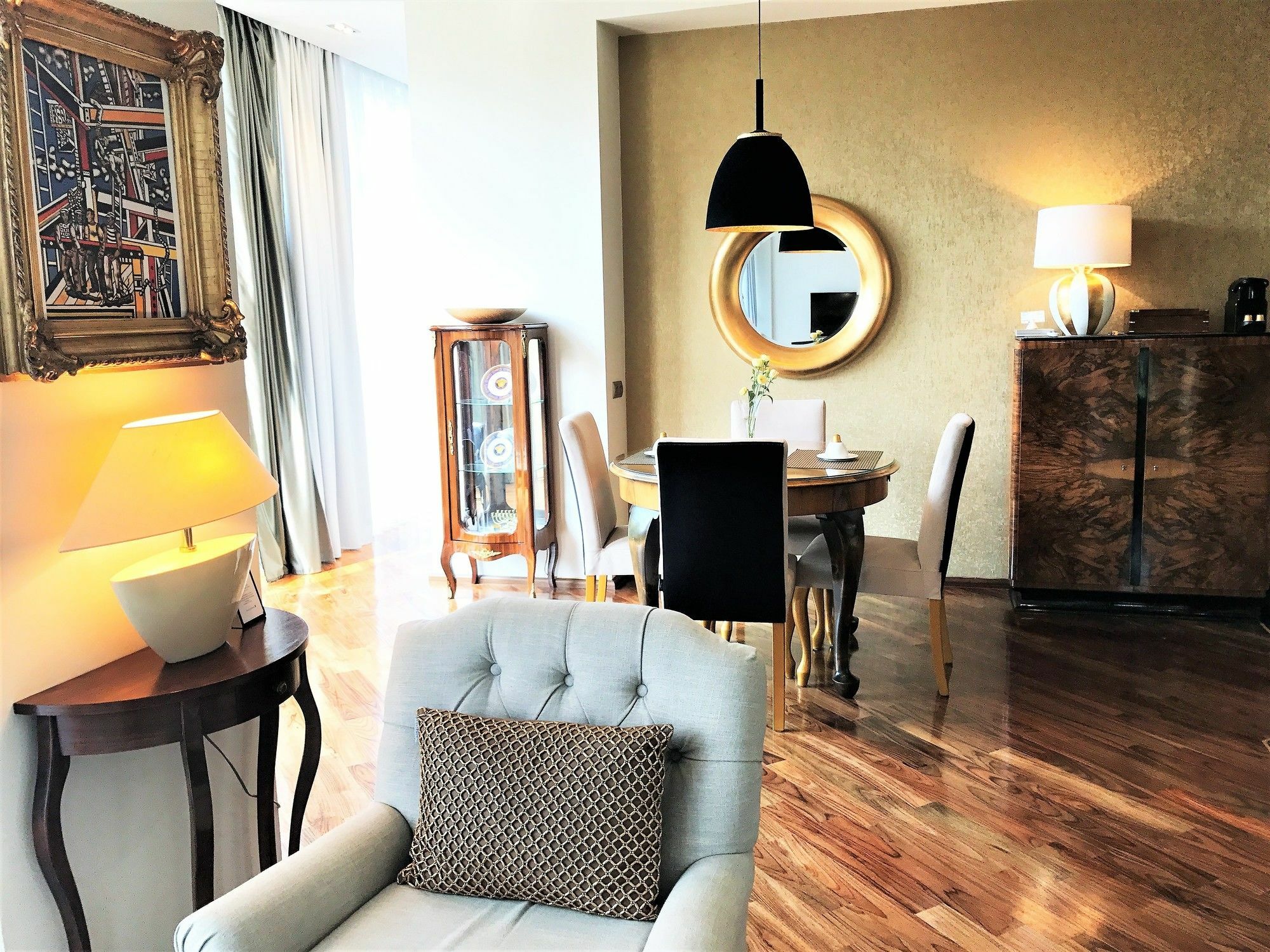 Mondrian Luxury & Old Town Aparthotel Krakow