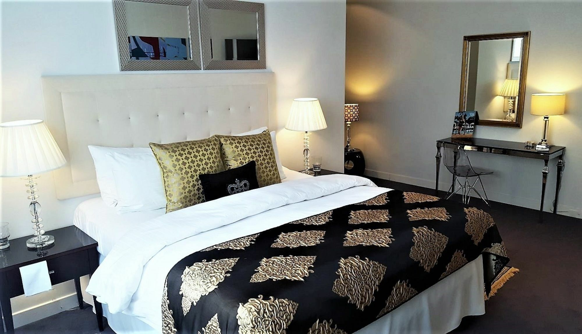 Mondrian Luxury & Old Town Aparthotel Krakow