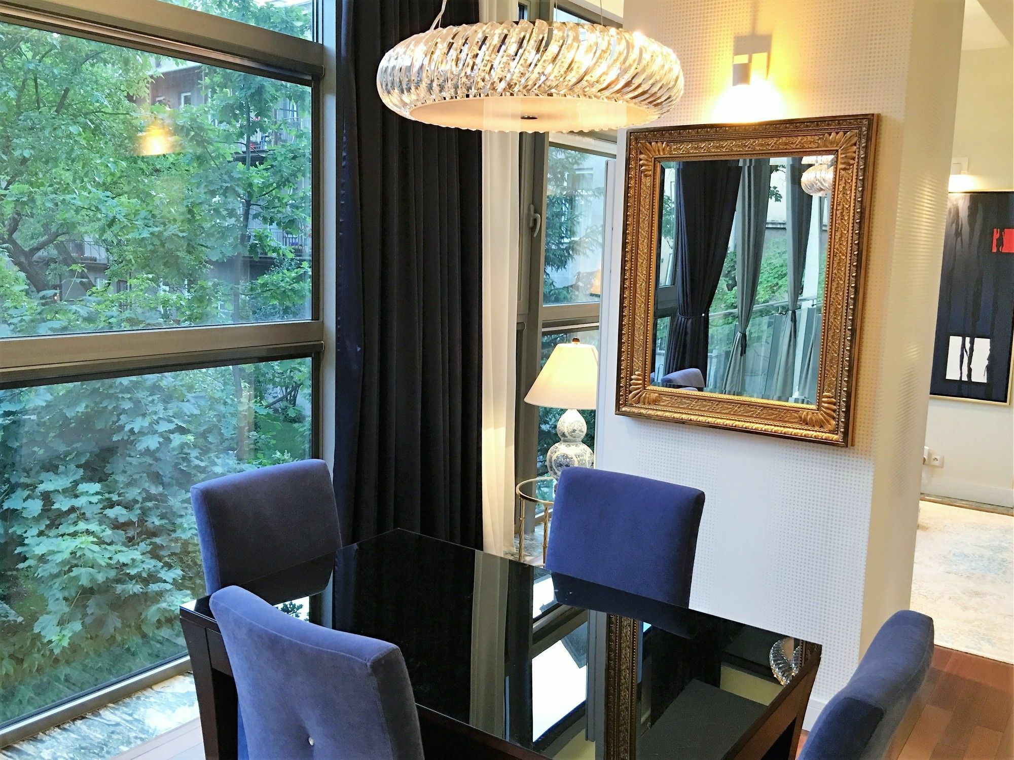 Mondrian Luxury & Old Town 5*
