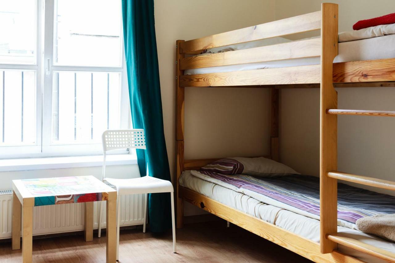 Heynow Rooms, And In Center Hostel *