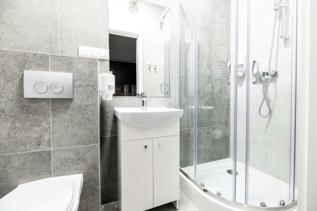 Hotel apartamentowy Lubomirskiego 23