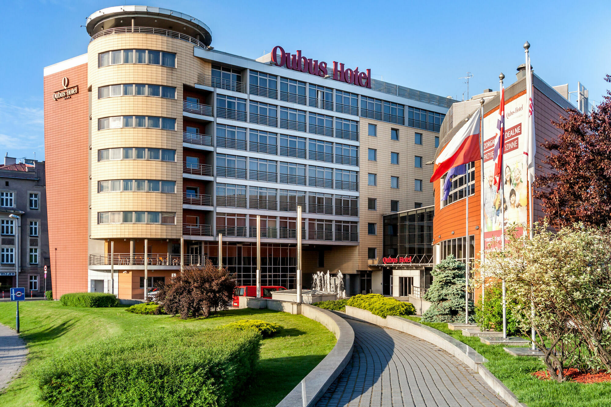 Hotel Qubus
