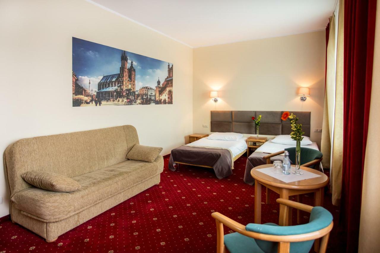Orient Hotel