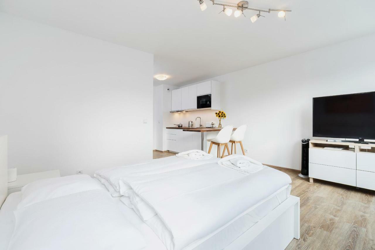 Cracow Mieszczanska By Renters Apartment Krakow