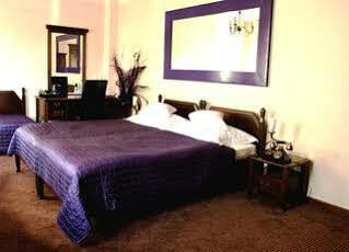 Ester Hotel