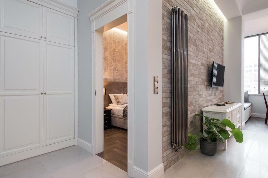 W Centrum Krakowa Arianska 4 Apartamento