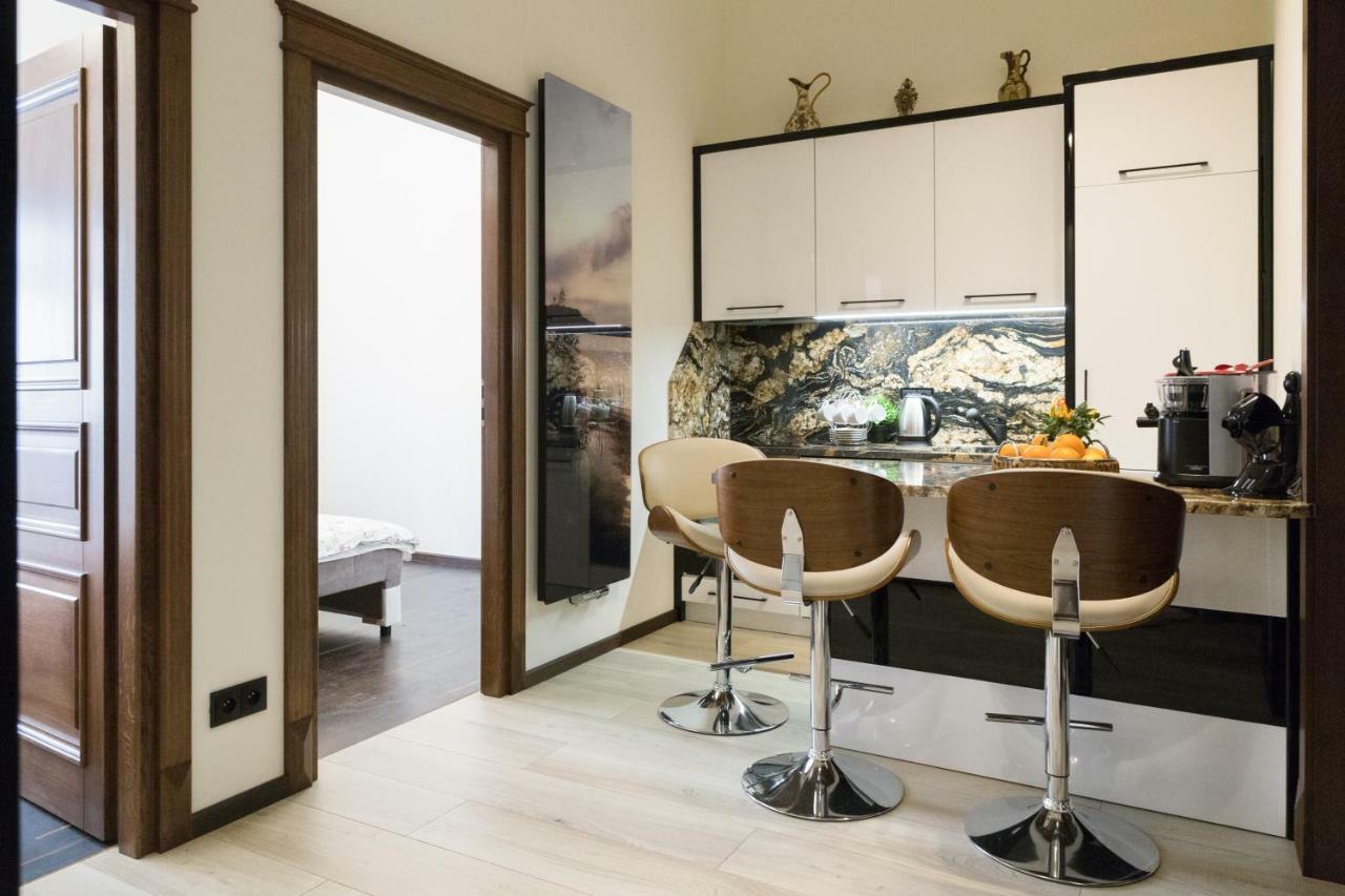 Quiet & High Class Jablonowskich Street Apartment