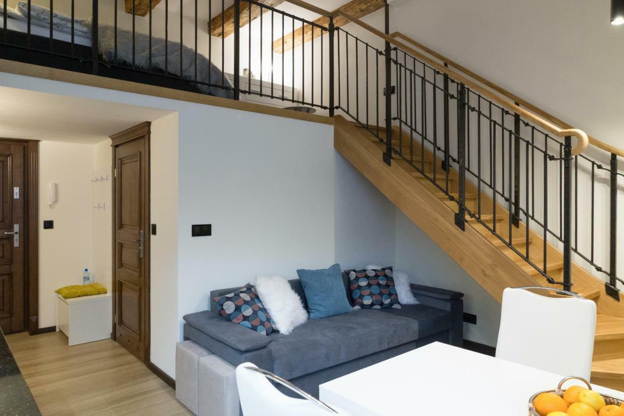 Apartment Quiet & High Class Jablonowskich Street