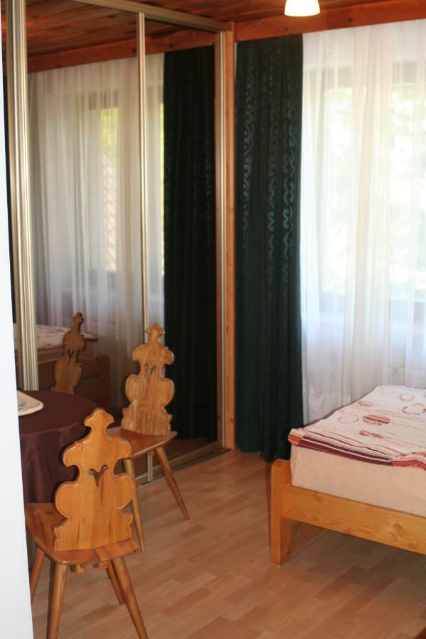 Homestay Dom Zielna 61 *