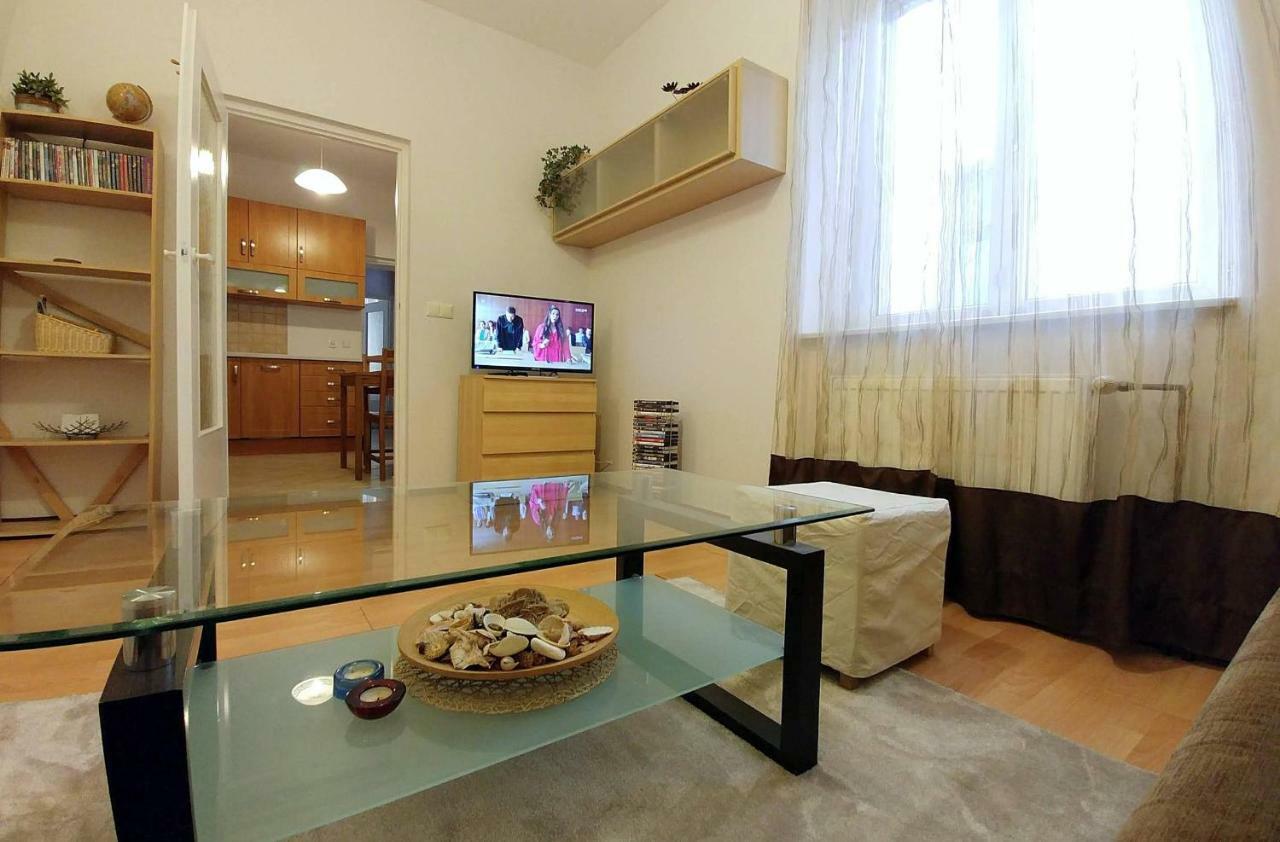 Oficyna - Bon Turystyczny Apartament Kraków