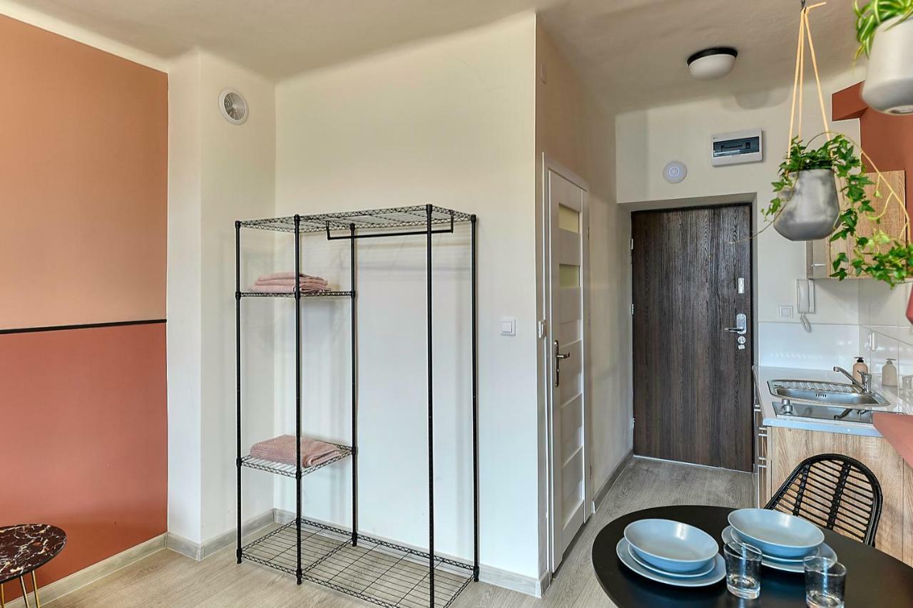 Apartment Lubomirskiego 45 *