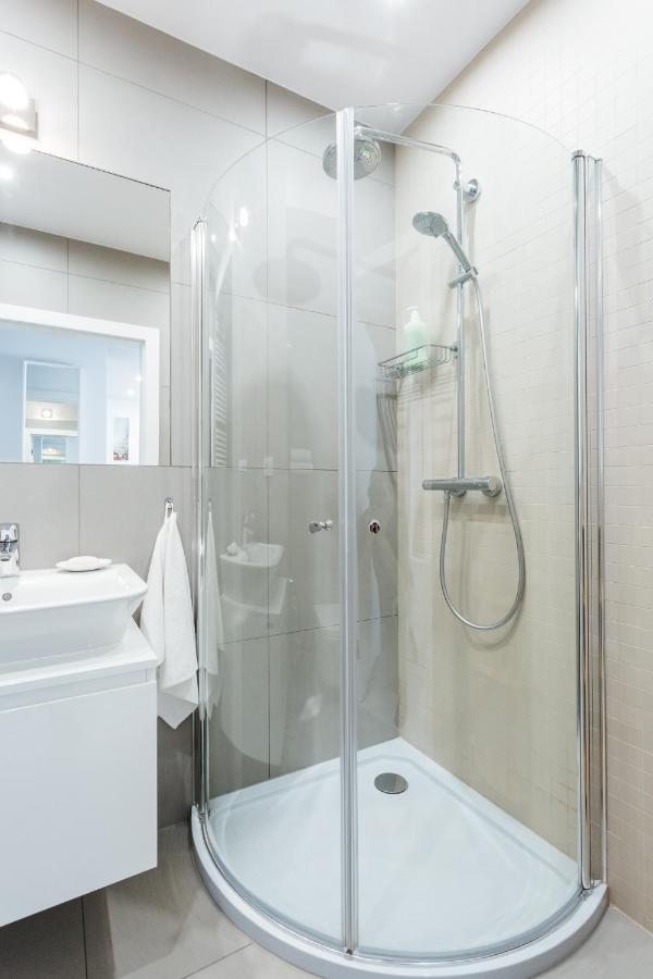 Harmo Old Town With Spacious Sunny Terrace Apartamento Cracóvia