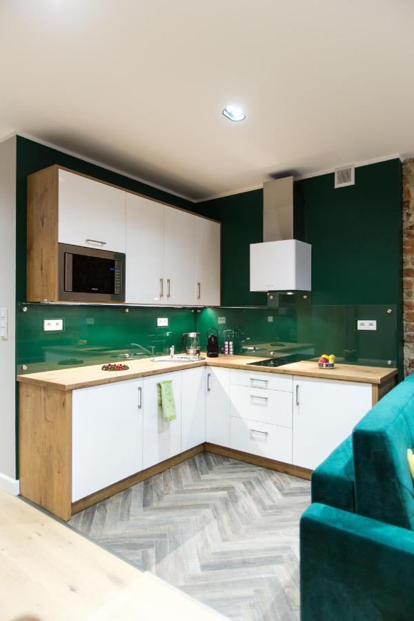 Luxury In The Heart Of The Old Town Apartament