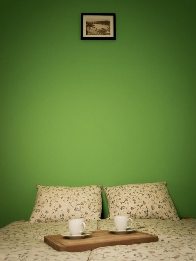 Heynow Rooms, And In Center *