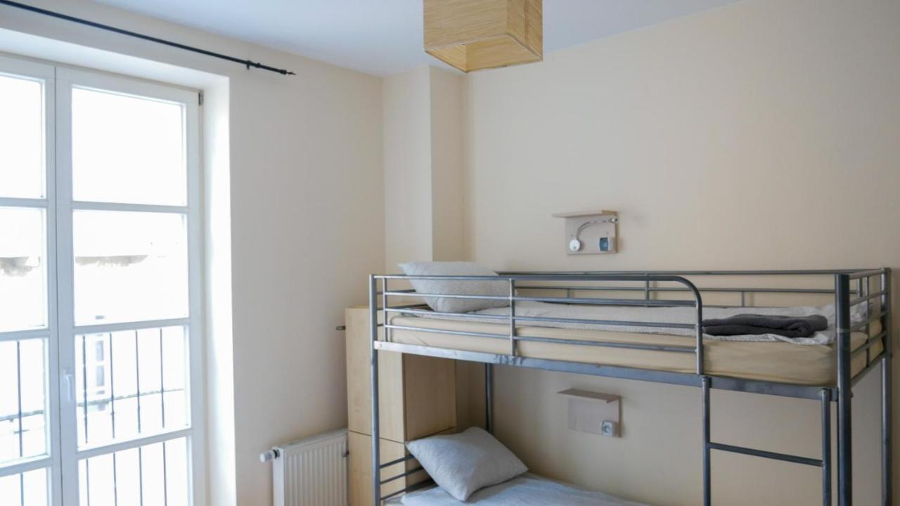 Heynow Rooms, And In Center Kraków