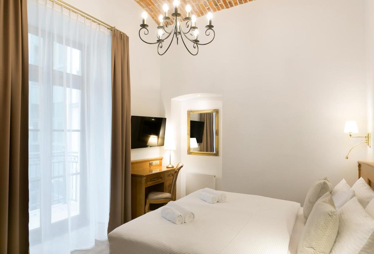 Ventus Rosa Boutique Aparthotel 4*