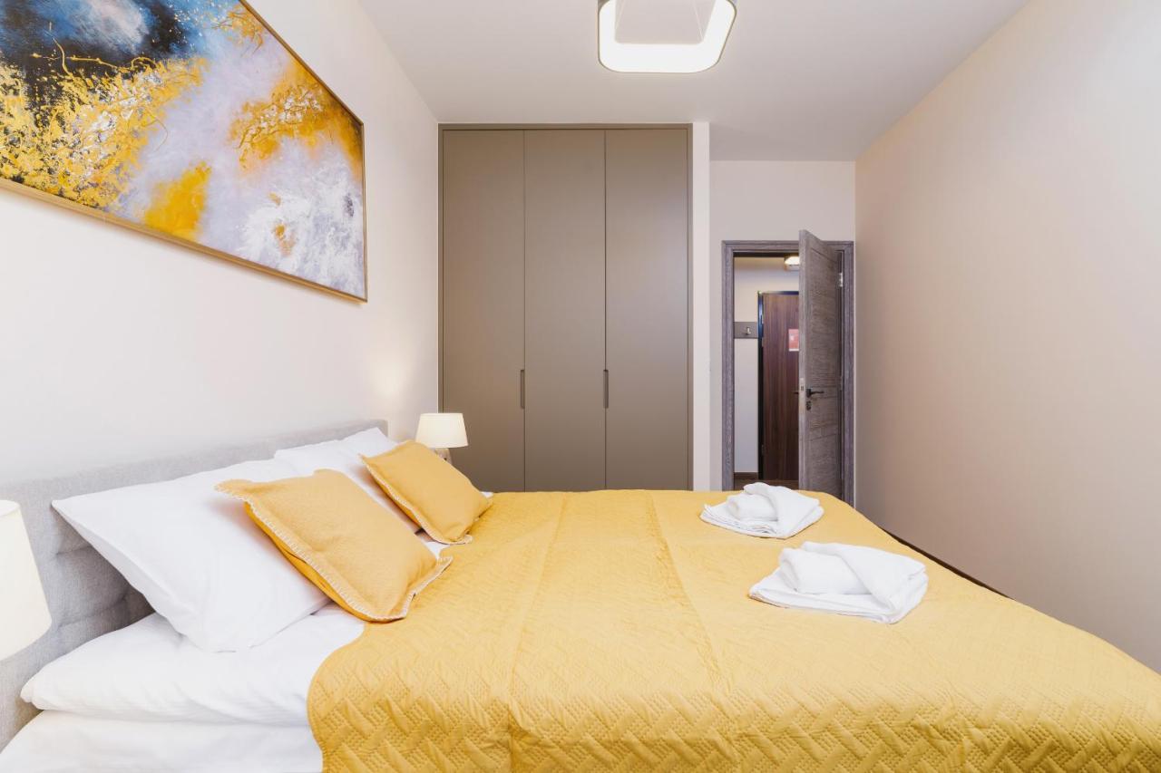 Go Rakowicka By Renters Apartment