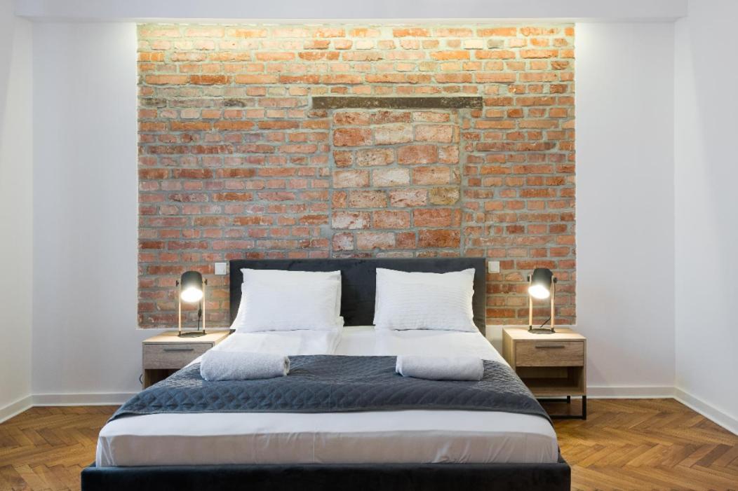 Hotel apartamentowy Main Market Square