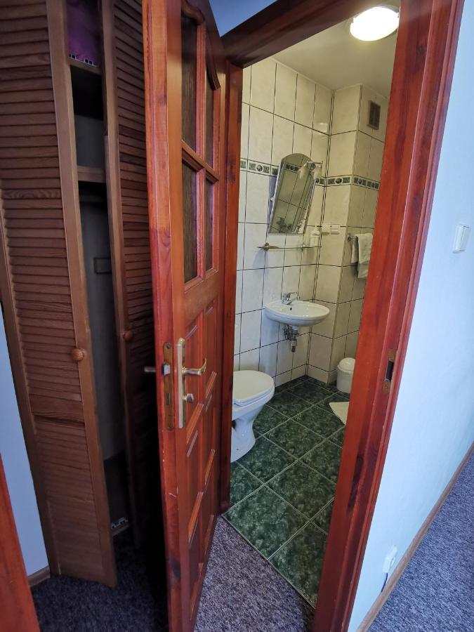 Dom Pod Tujami * Krakow
