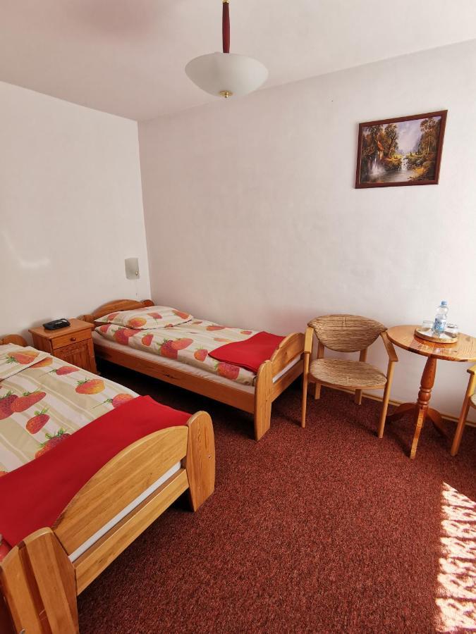 Bed & Breakfast Dom Pod Tujami