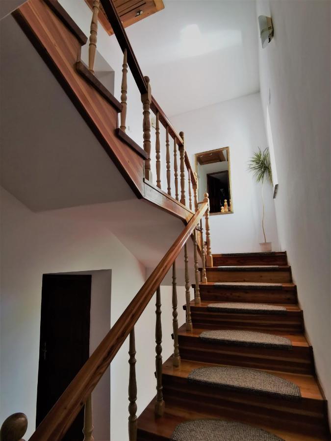 Bed & Breakfast Dom Pod Tujami