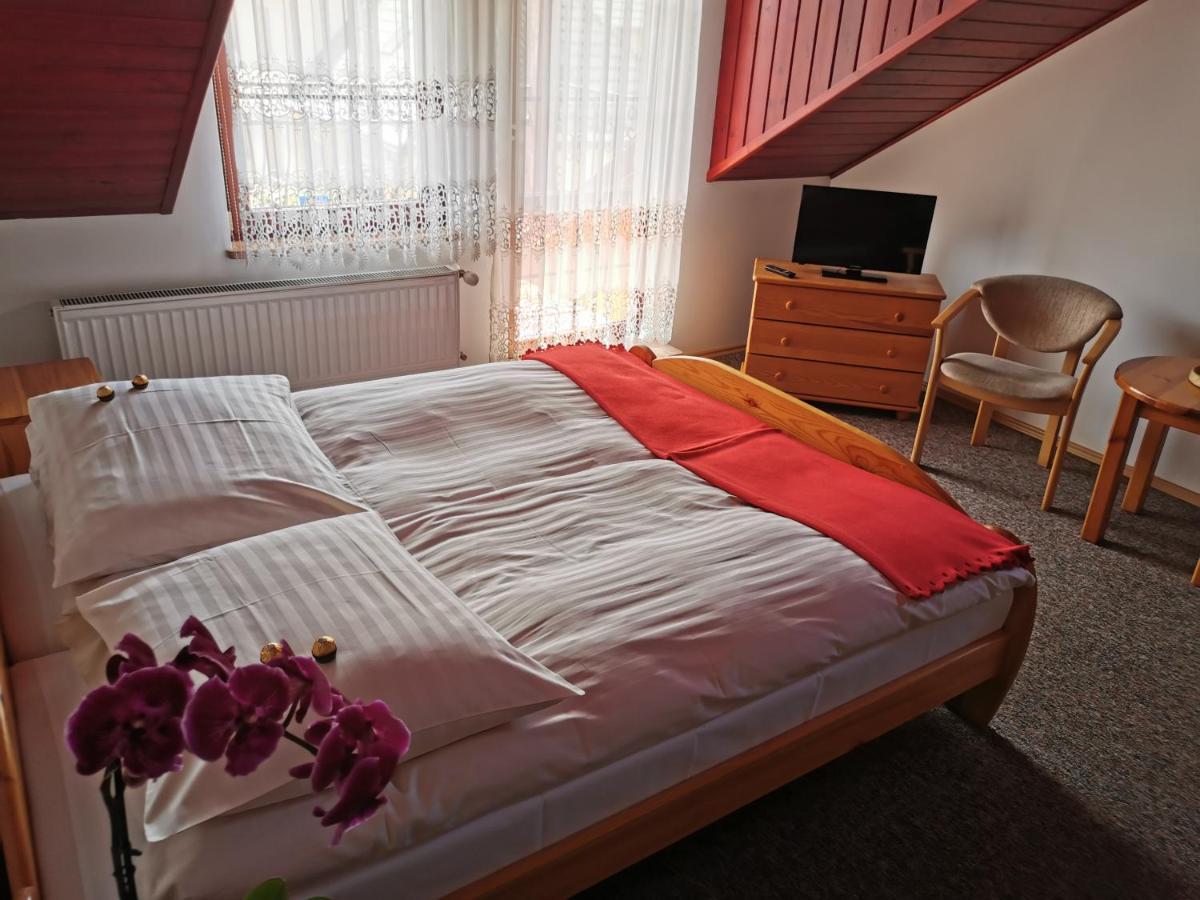 Bed & Breakfast Dom Pod Tujami